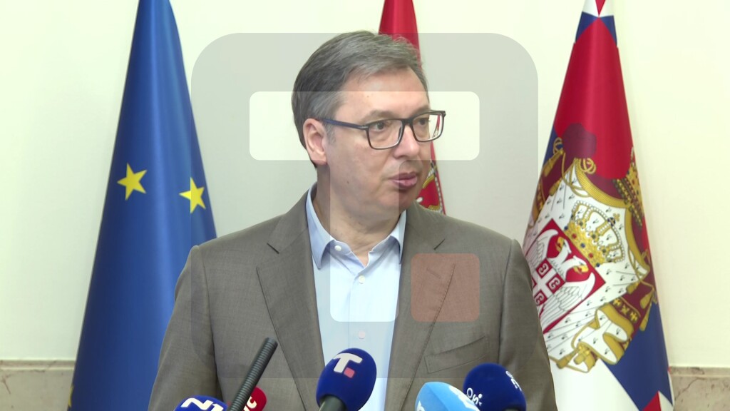 Vučić: U sredu putujem u London na sastanak Evropske političke zajednice