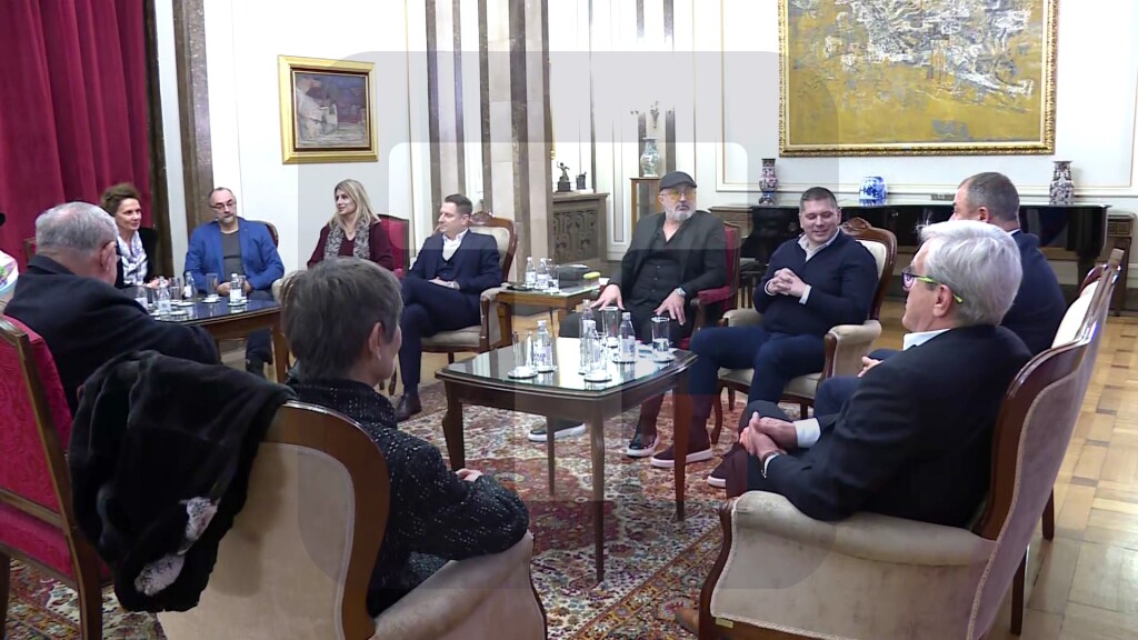 Nikodijević svečano ugostio učesnike pozorištnog festivala "Ruta" u Starom dvoru