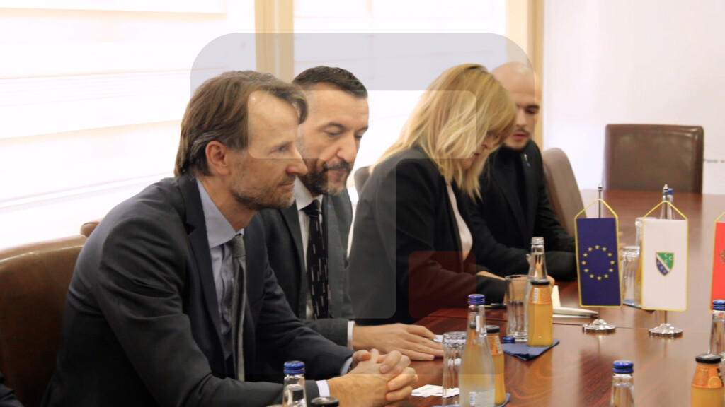 Fon Bekerat u dvodnevnoj poseti Novom Pazaru, sastao se sa gradonačelnikom