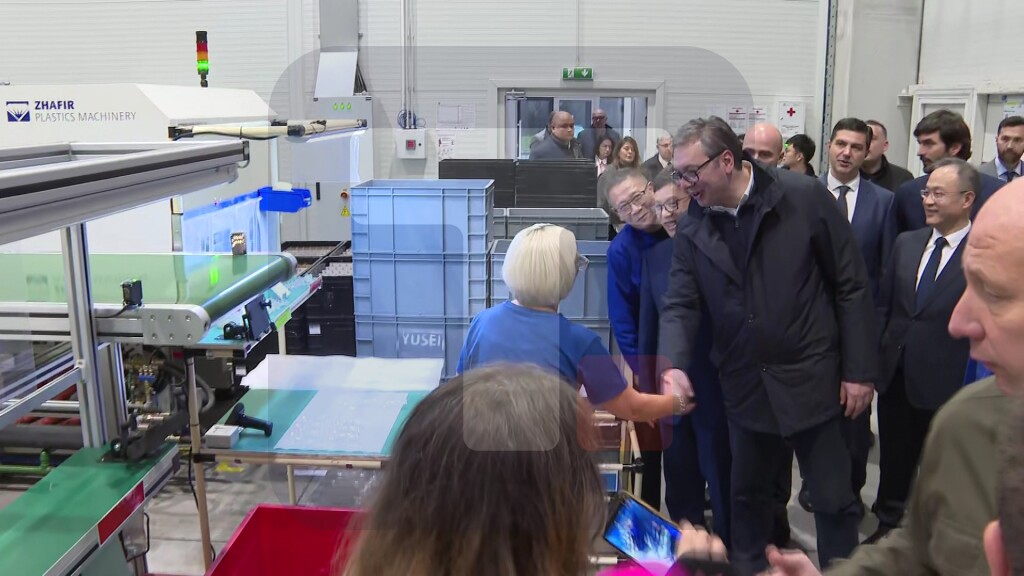 Vučić obilazi fabriku Yusei Machinery u Nišu