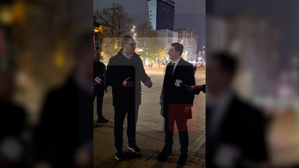 Vučić prošetao ulicama Niša: Zadovoljstvo je videti koliko je grad napredovao