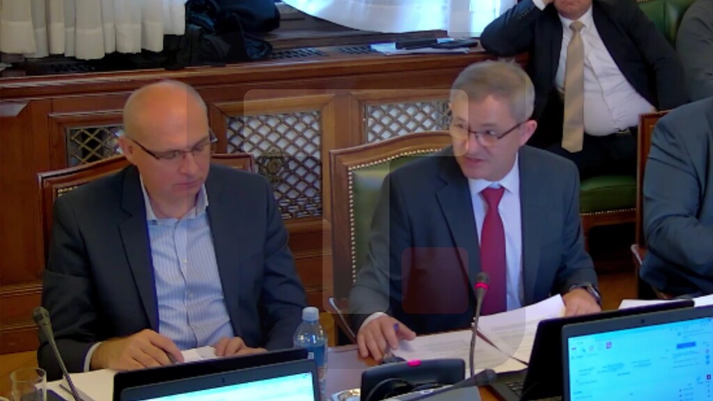 Glamočić: Obezbedili smo donacijeza  svu stoku koja je stradala u požarima u julu, takođe su obnovljena 282 ekonomska objekta