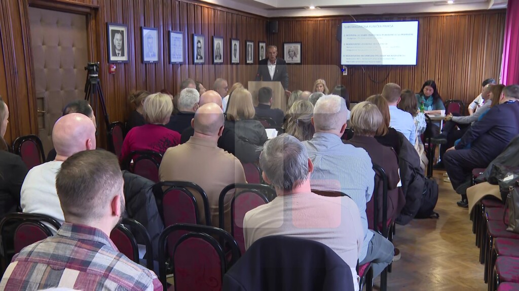 Vodič za fiziološki porođaj predstavljen akušerima i načelnicima porodilišta u Srbiji