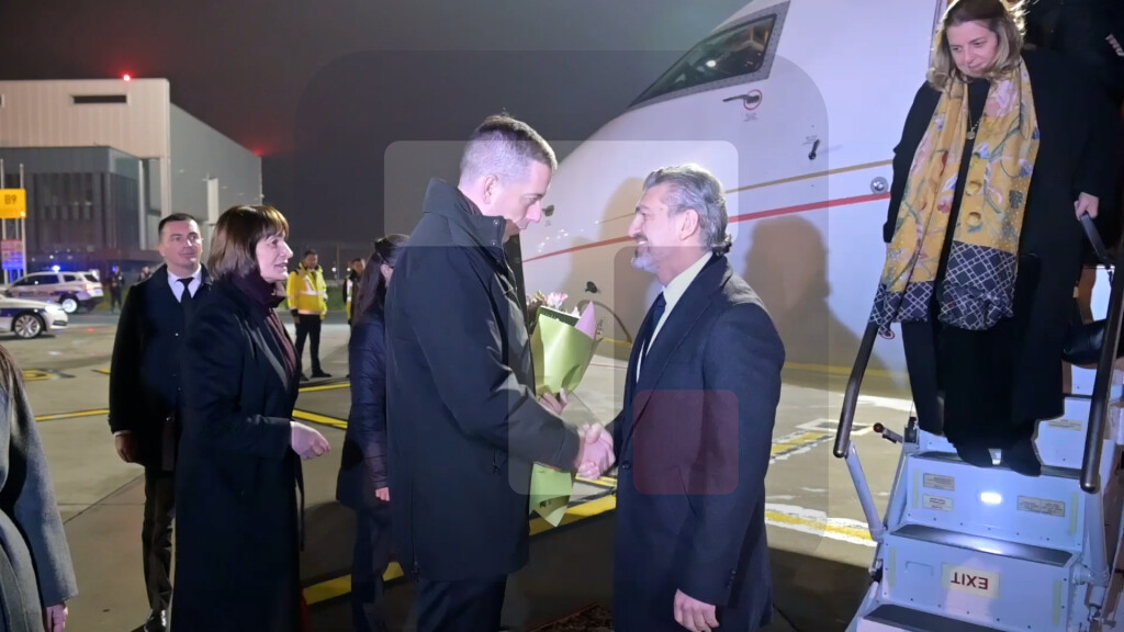 Đurić dočekao predsednika Gruzije Mihaila Kavelašvilija na aerodromu „Nikola Tesla“