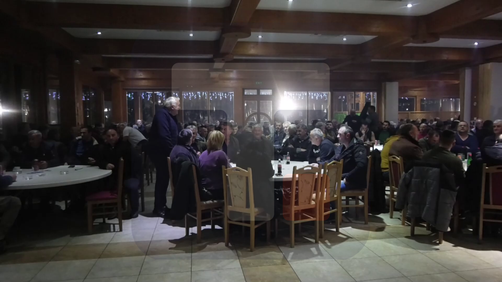 Knić: Ministar Glamočić održao sastanak sa proizvođačima mleka