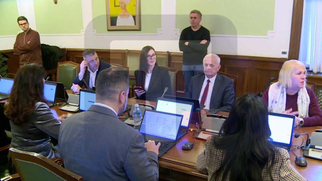 Sutra javni razgovor sa dvoje kandidata za REM koje predlažu nacionalne manjine