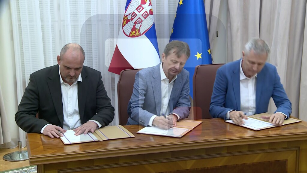 Glišić potpisao ugovor od 562 milona dinara za rekonstrukciju D.zdravlja u Negotinu