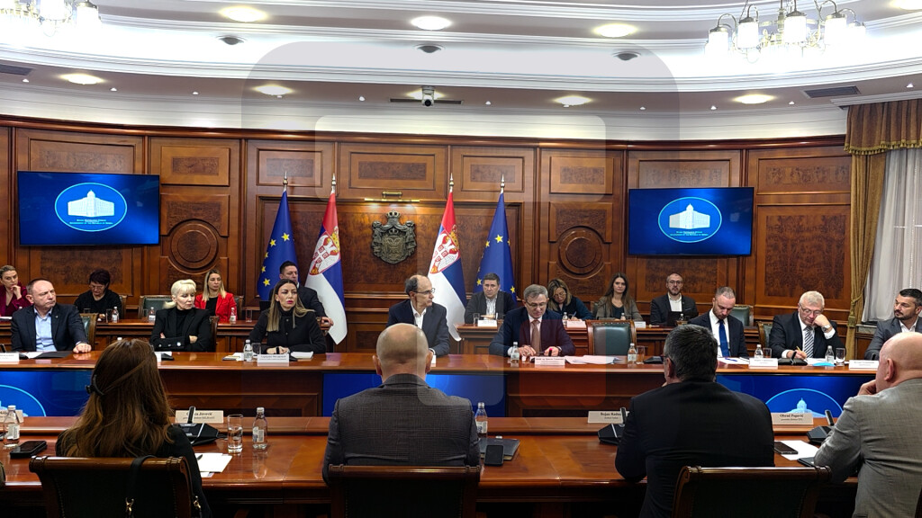 Macut: Nećemo tolerisati ugrožavanje domaće proizvodnje mleka, tražimo rešenje