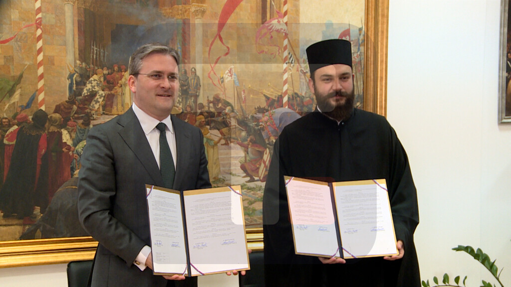 Selaković i iguman Pavle potpisali ugovor o rekonstrukciji manastira Manasija