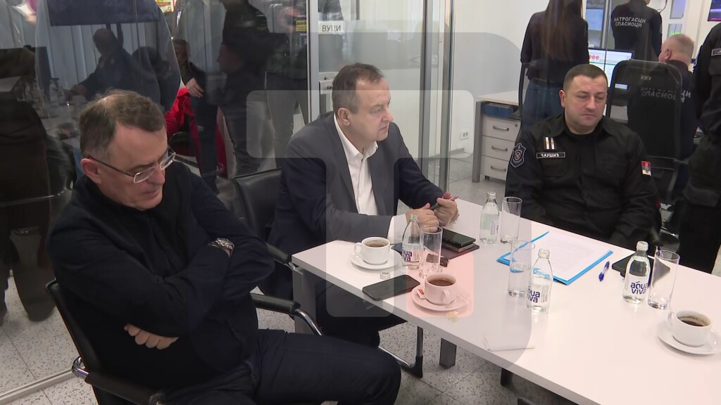 Počela akcija uklanjanja avio-bombe na gradilištu Beograd na vodi