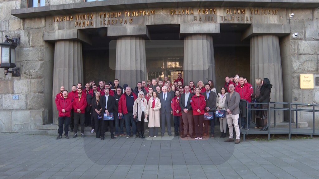 Uručeni ugovori o radu na neodređeno vreme za 122 zaposlenih u Pošti Srbije