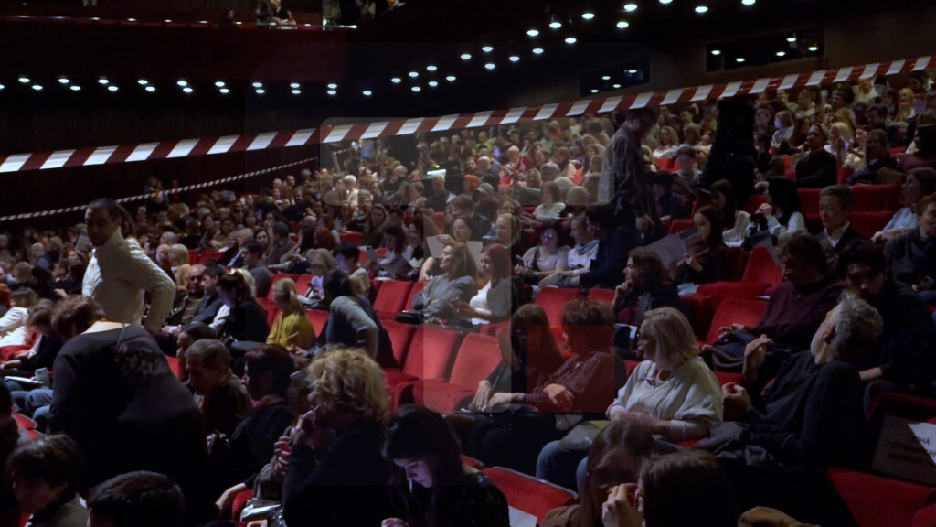 U Novom Sadu izvedena predstava Boljšoj teatra ''Podanici''