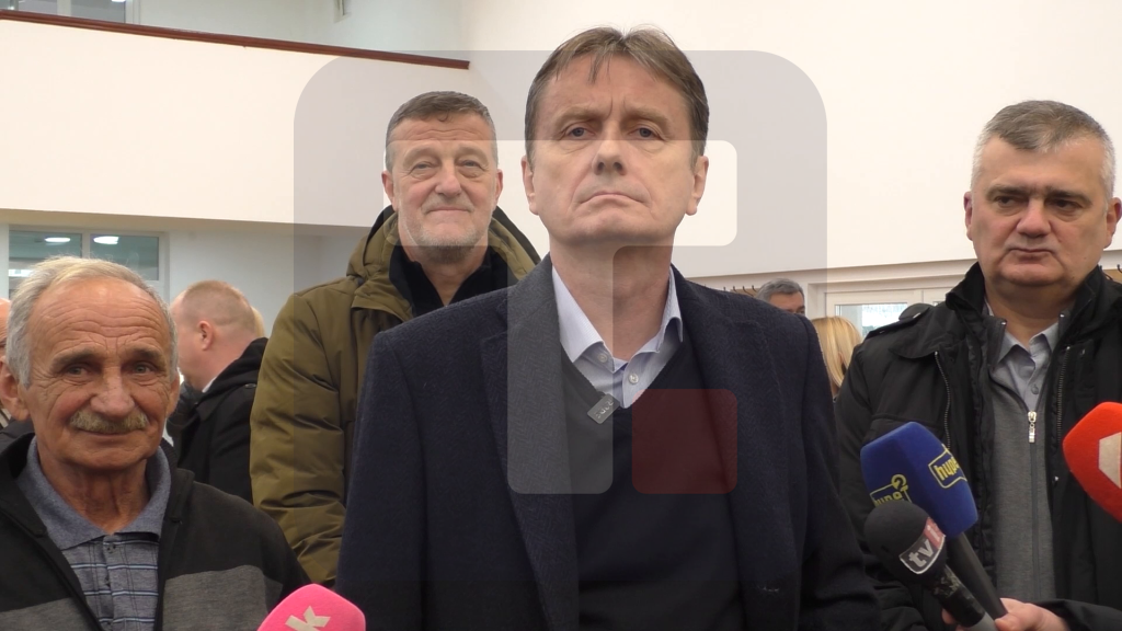 Glišić u Rgotini kod Zaječara:Obnovljena škola, a sad i Dom kulture na radost meštana