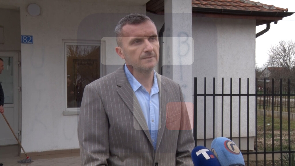 Mladenović: Ispisivanje grafita UČK na ambulanti u Dobrotinu zastrašivanje svih Srba