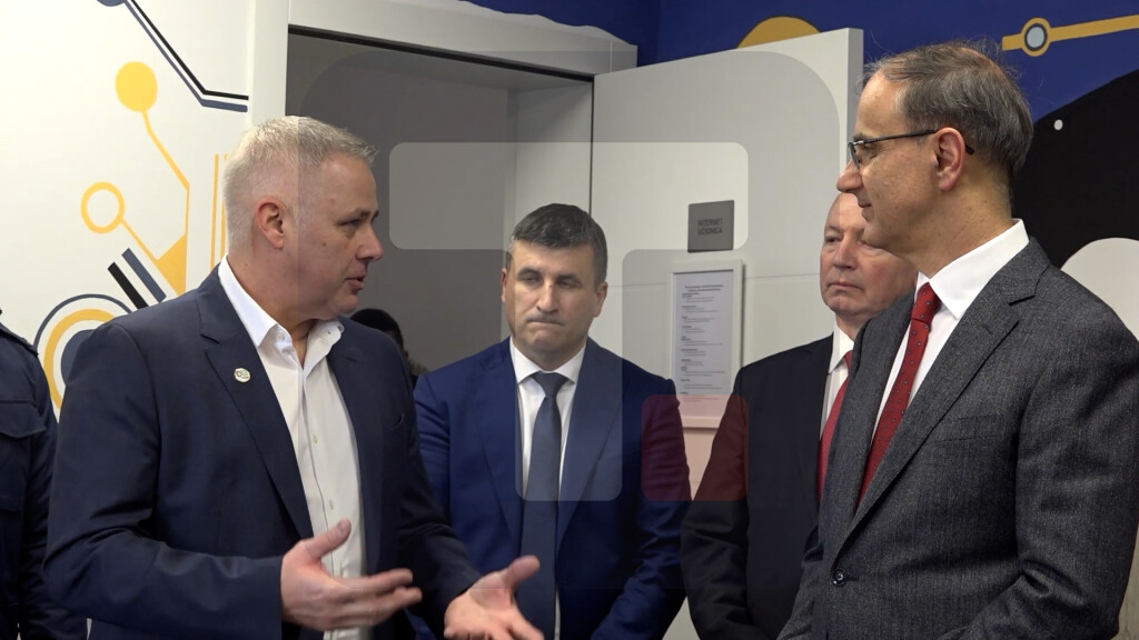 Premijer Macut i Igor Jurić razgovarali o poboljšanju sistema "Pronađi me"