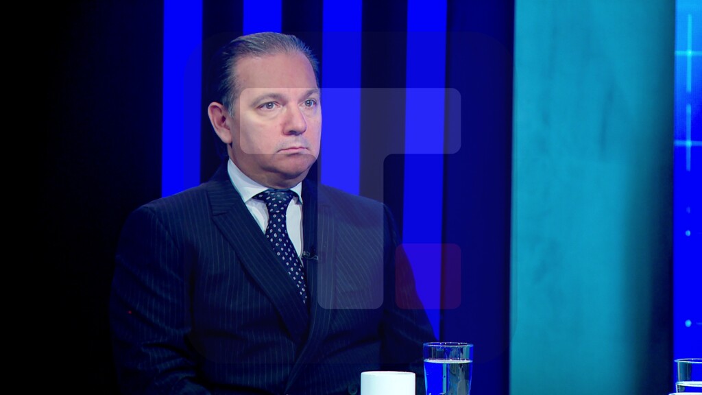 Marinković: Situacija na B.Istoku može ugroziti i SRB, Vučić brine o interesima Srbije