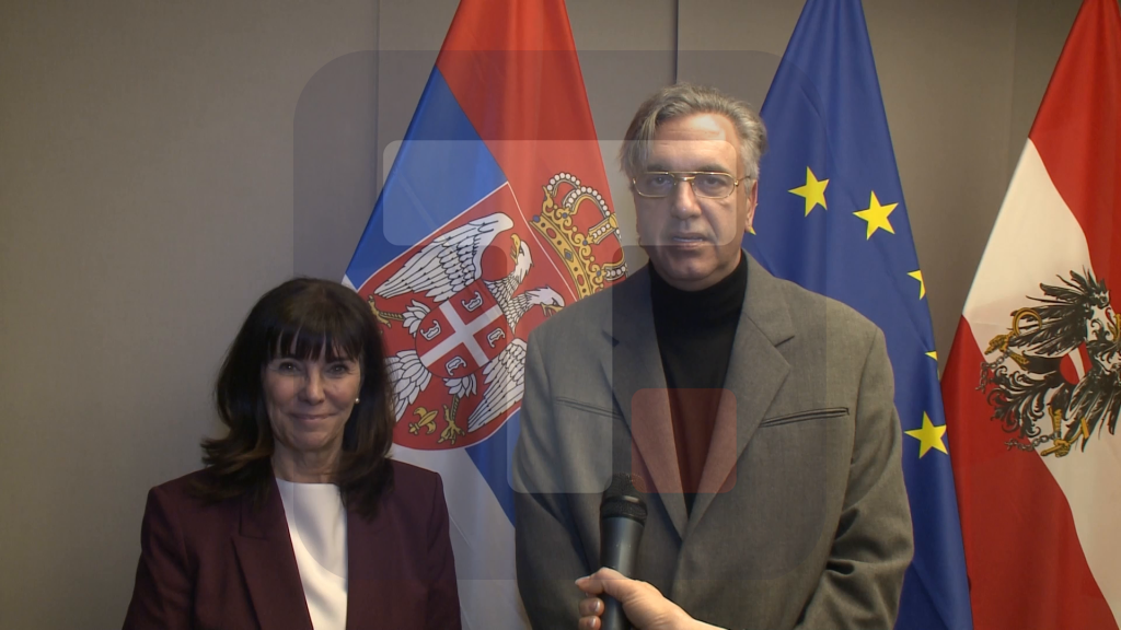 Čadež: Austrija traži rešenje za status naših vozača u EU