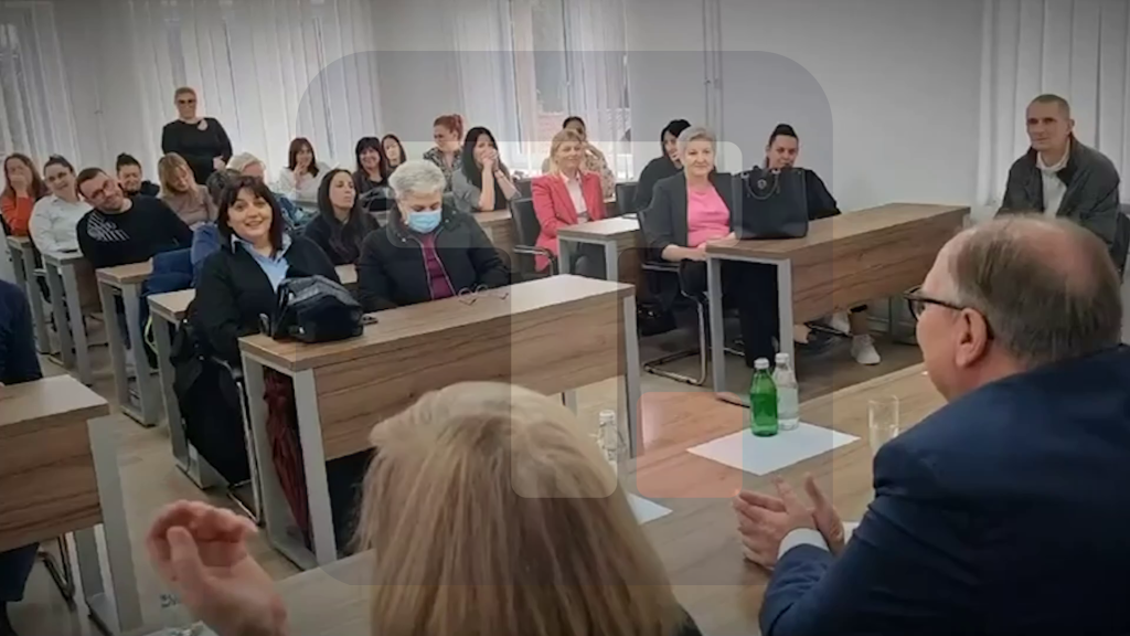 Karavan zdravlja u Ljigu: Veliki broj građana zainteresovan za preventivne preglede