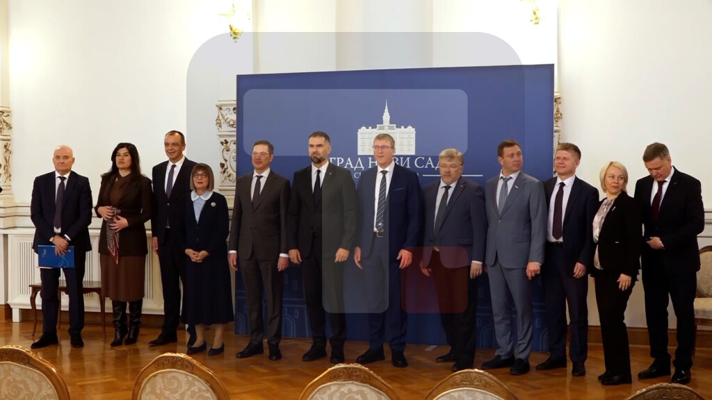 Novi Sad i Nižnji Novgorod potpisivanjem Mape saradnje obeležili 20 godina bratimljenja