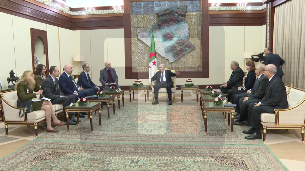 Macut sa alžirskim predsednikom o bilateralnim i ekonomskim odnosima