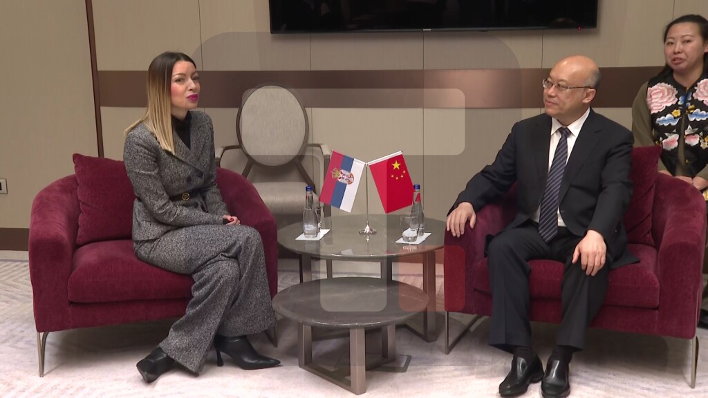 Mesarovićeva se sastala u BG sa guvernerom kineske provincije Hebej Vang Džengpuom