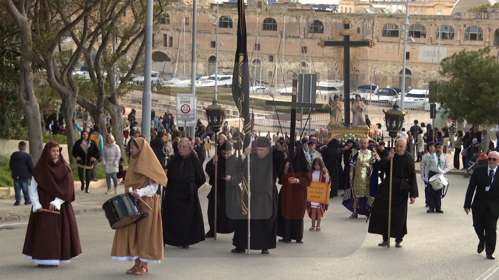 Er Srbijom na Maltu - procesije prilika za upoznavanje tradicije meštana ostrva