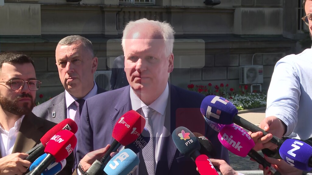 Pavlović: Nismo za izbore u maju ili junu, prvo vratiti poverenje građana