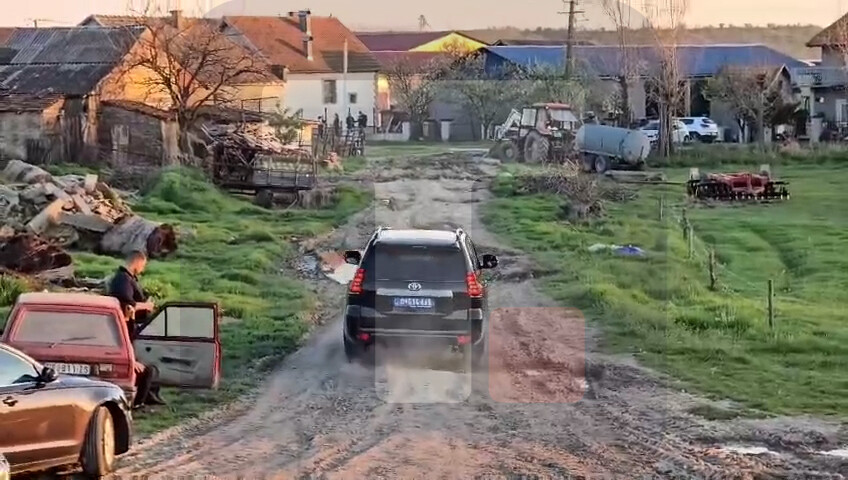 Uhapšen muškarac koji je tokom potere u Novom Sadu pucao na policiju