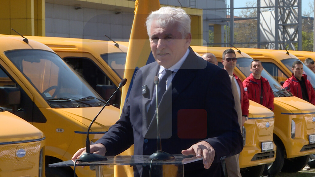 Anđelković: Pošta će ove godine imati 456 e-vozila, ušteda na gorivu 3,38 miliona evra