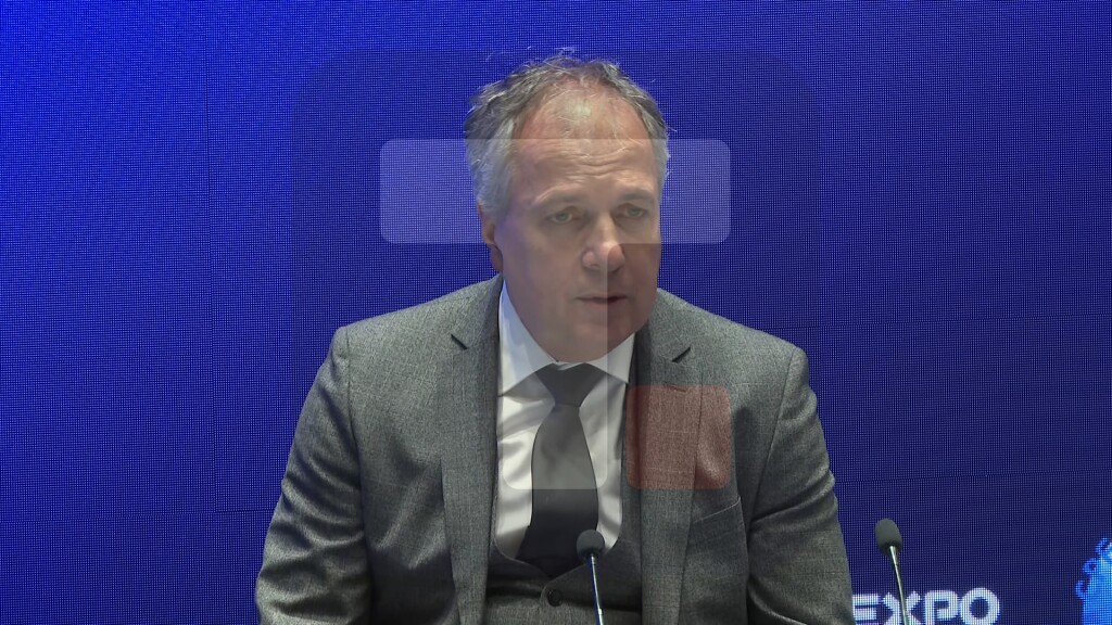 Divac: Upravljanje vodama mora biti usklađeno sa savremenim izazovima