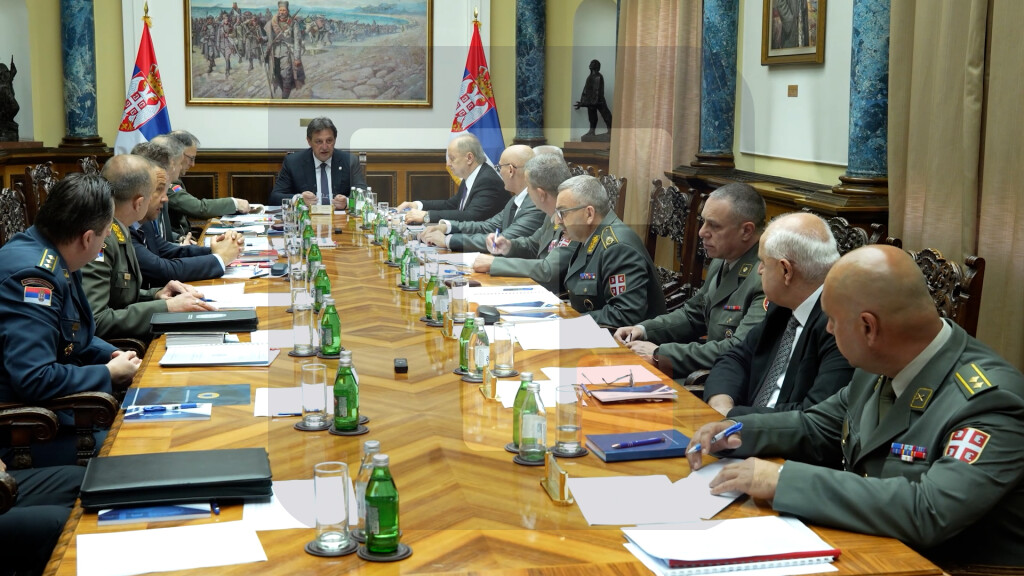Održana sednica Kolegijuma ministra odbrane, razmatrani prioriteti