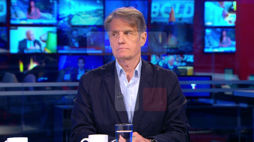 Vasiljević: Zbog promene vlasti u Mađarskoj će malo zastati pregovori za kupovinu NIS