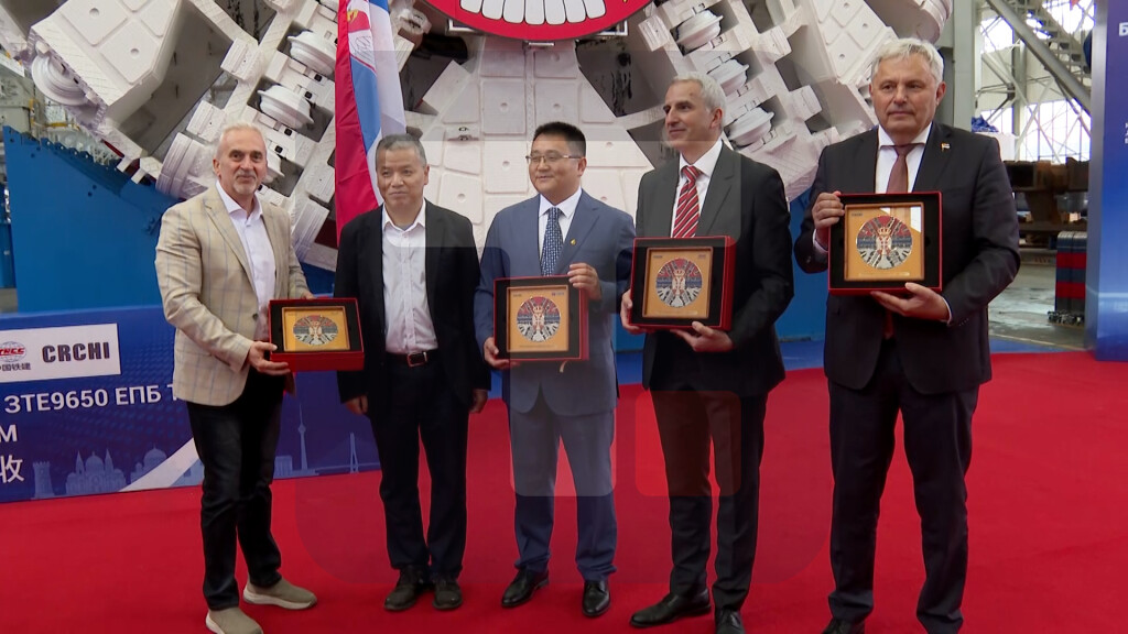 Mladenović na FAT ceremoniji u gradu Čangša