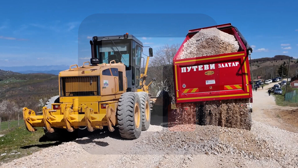 Zukorlić prisustvovao početku radova na asfaltiranju puta u selu Paljevo