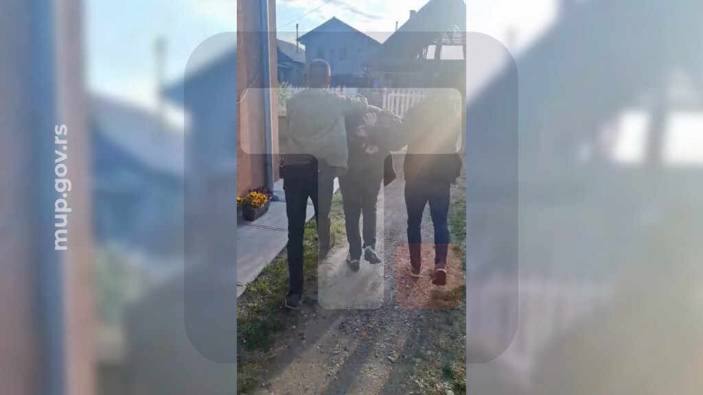 Uhapšena dvojica muškaraca zbog maloletničke pornografije