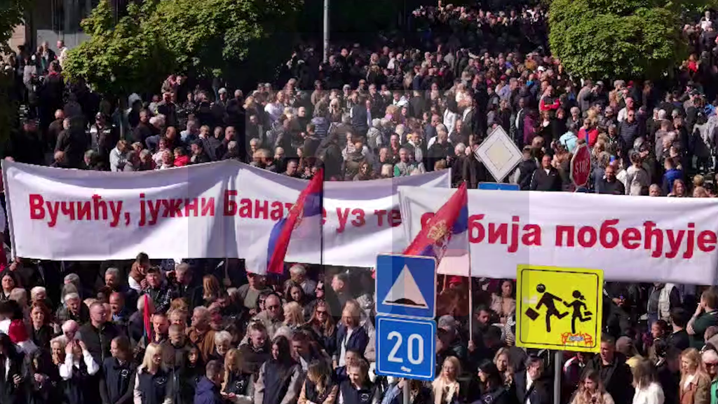 U Pančevu otvaranje centra za dualno obrazovanje, Vučića dočekao veliki broj građana