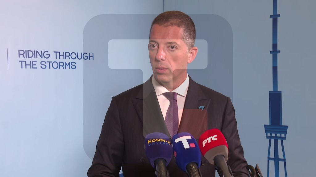 Đurić:Politika principa, nacionalnih interesa i adaptibilnosti suština politike SRB