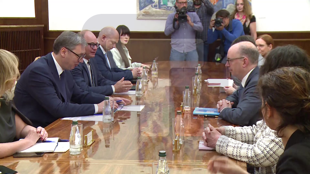 Sastanak Vučića sa Nilsom Anenom