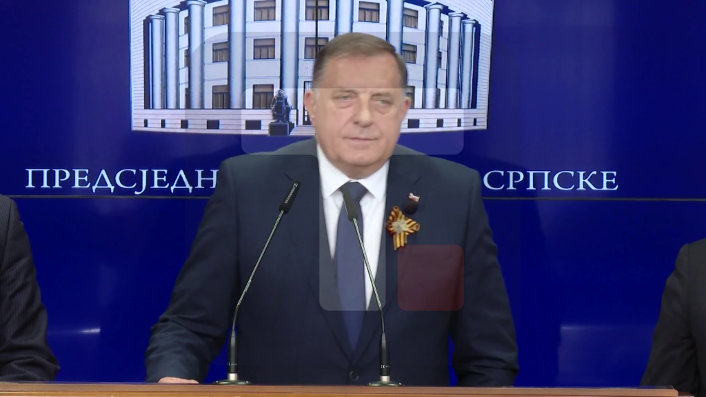 Dodik: Padaj silo i nepravdo, Republika Srpska je večna
