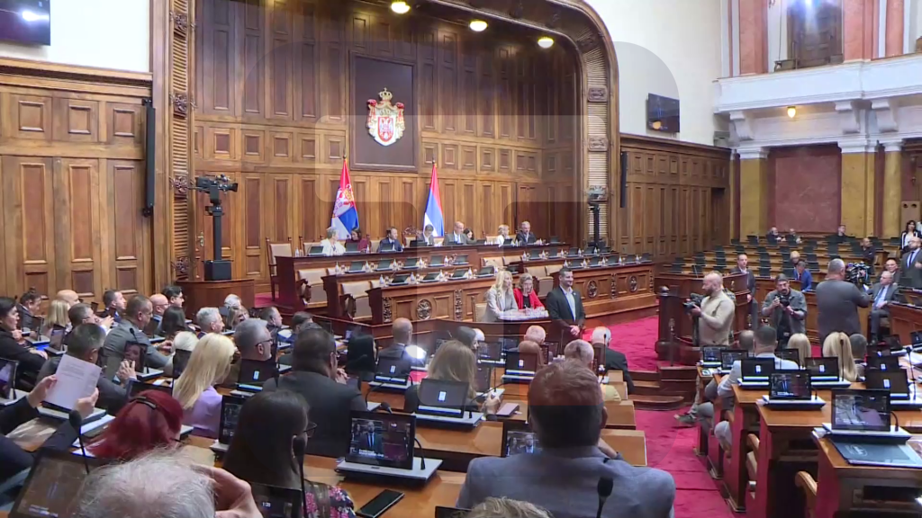 Poslanici Skupštine Srbije nastavili raspravu o setu izbornih zakona