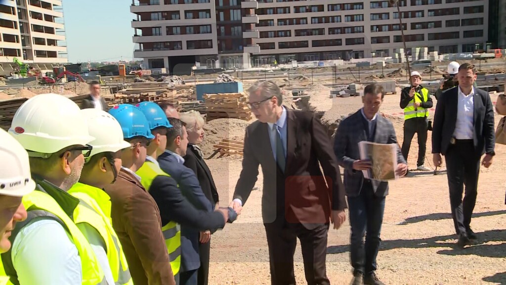 Vučić u obilasku radova na gradilištu u okviru EXPO projekta