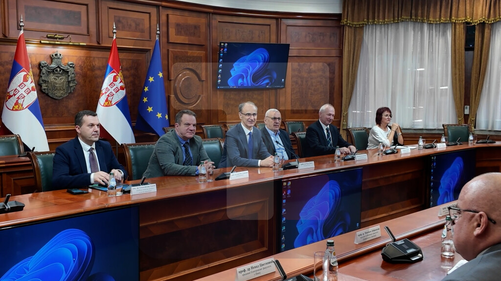 Macut sa dekanima i prodekanima tehničkih fakulteta u Srbiji
