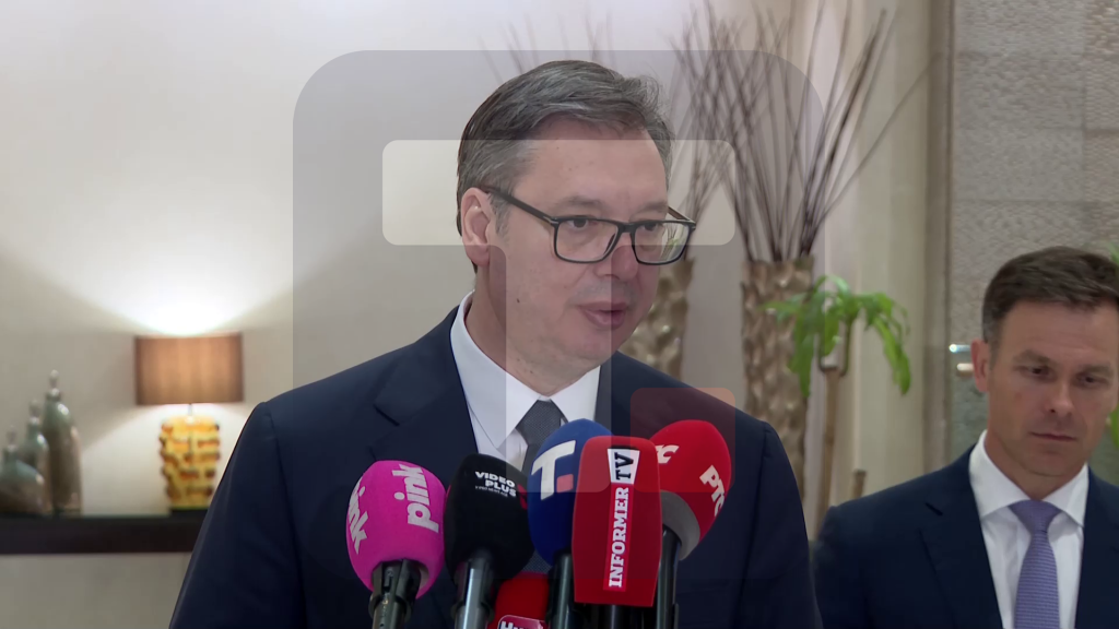 Vučić: U Bakuu razgovori i o vojnotehničkoj saradnji sa AZE i ugovorima za naše Nore