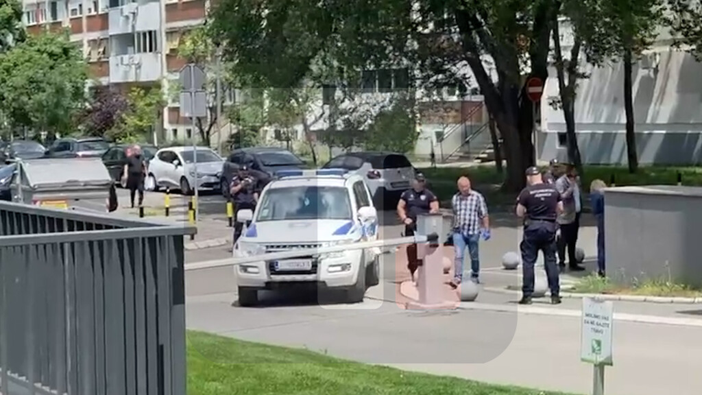 U lokalu na Novom Beogradu muškarac ranjen iz vatrenog oružja, jedna osoba uhapšena