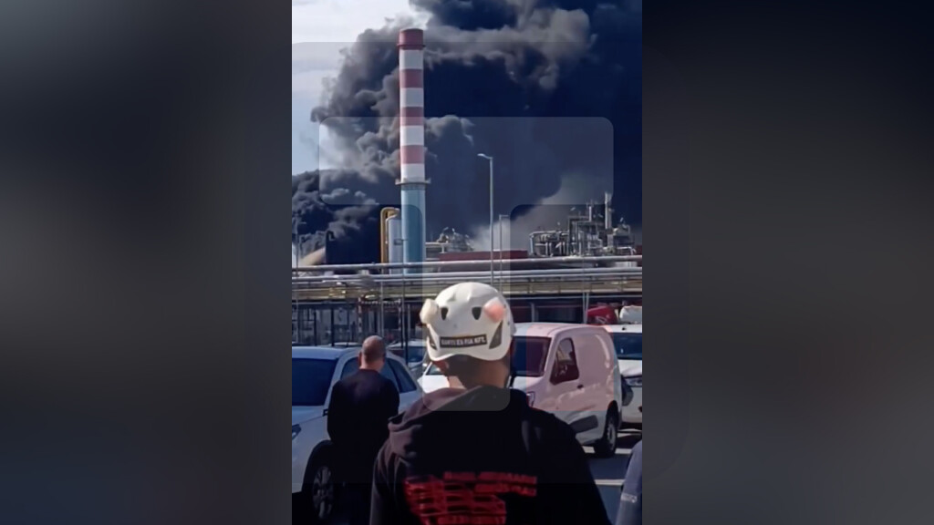 U fabrici MOL-a eksplodirao kompresor tokom pokretanja postrojenja