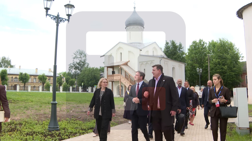 U Velikom Novgorodu Rusko-srpski kulturni forum, prisustvovali Selaković i Ljubimova