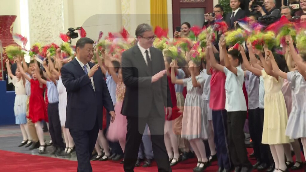 Vučić stigao u Veliki dom naroda u Pekingu, dočekao ga predsednik Si Đinping
