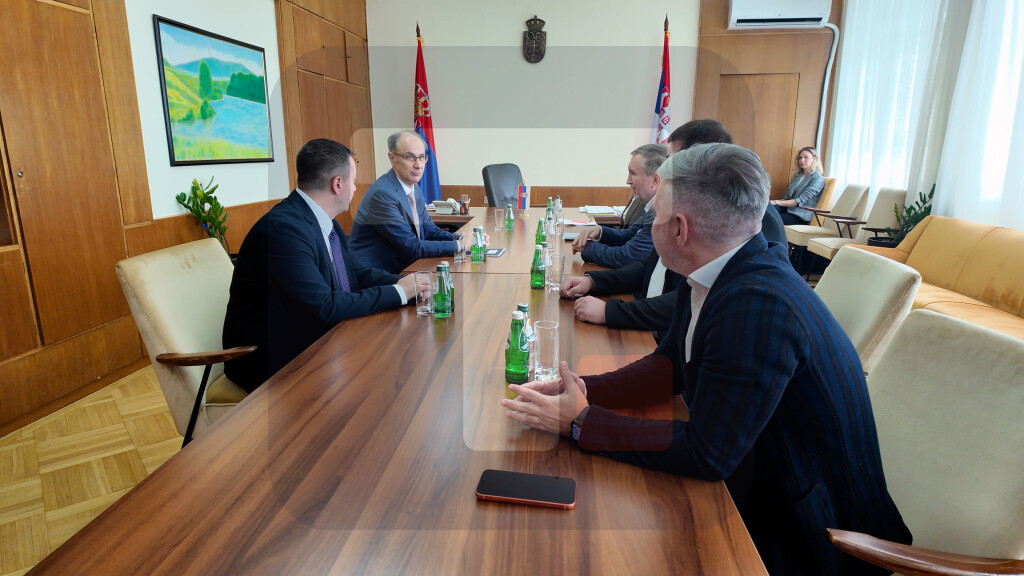 Macut sa direktorom NAT i predstavnicima fakulteta o pitanjima u obrazovanju