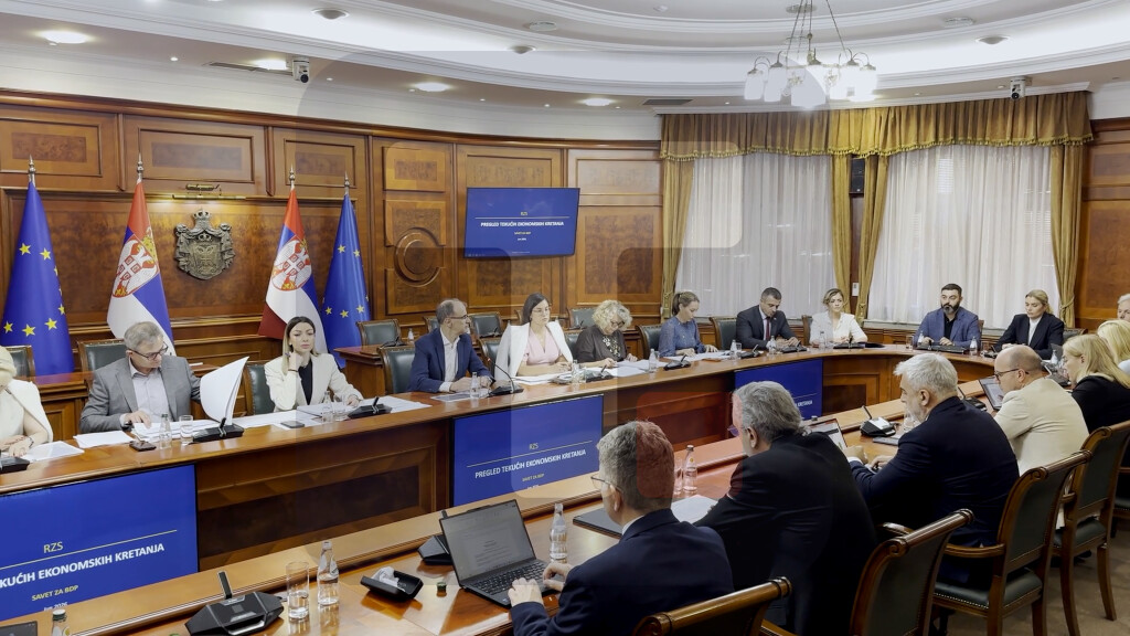 Macut predsedavao sednici Saveta za koordinaciju aktivnosti i mera za rast BDP