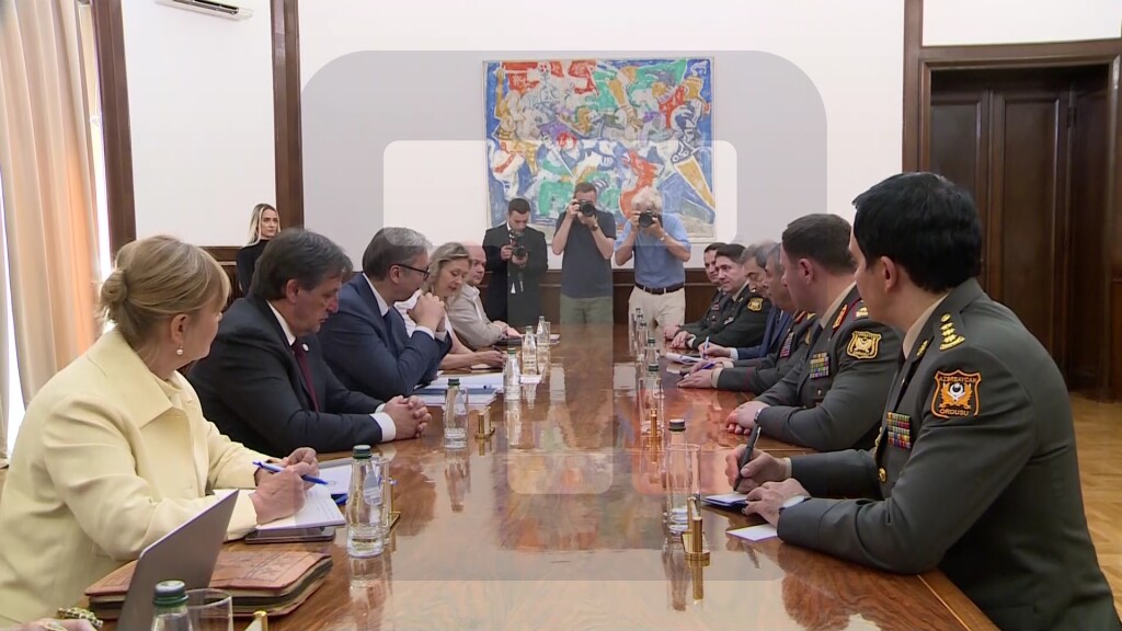 Sastanak predsednika Srbije sa ministrom odbrane Republike Azerbejdžan